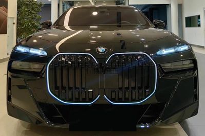 BMW Seria 7 740d xDrive M Sport