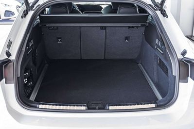 Audi A6 TDI quattro S line Avant