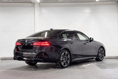 BMW Seria 5 530e xDrive M Sport