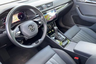 Skoda Superb 2.0 TDI SCR L&K DSG
