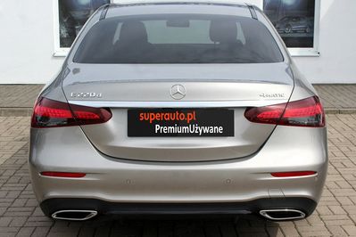 Mercedes Klasa E 220 d 4MATIC 9G-Tronic AMG Line