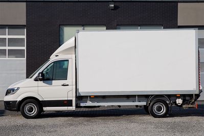 Volkswagen Crafter Kontener 8EP + Winda