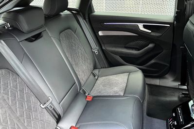 Audi A6 Avant e-Hybrid 270 kW Quattro S tronic