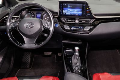 Toyota C-HR 1.8 Hybrid Selection