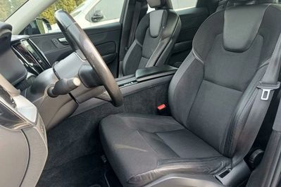 Volvo XC60 T4 Momentum Pro aut