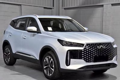 Chery Tiggo 4 Essential  1.5 T-GDI HEV DHT