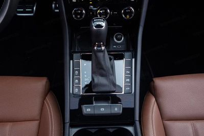 Skoda Superb 2.0 TSI 4x4 Sportline DSG