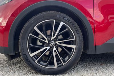 Toyota C-HR 1.8 Hybrid Executive