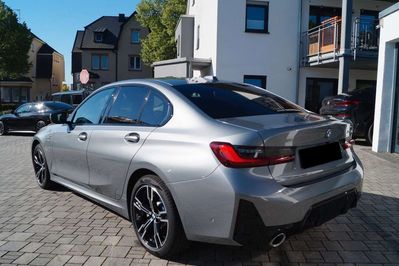 BMW Seria 3 330e M Sport