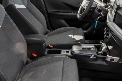 Opel Frontera Edition eDTC6 1.2 T mHEV