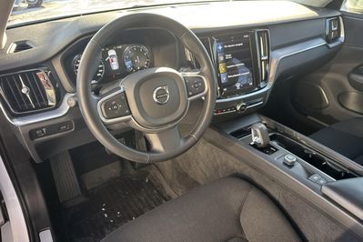 Volvo V60 B3 B Momentum Core