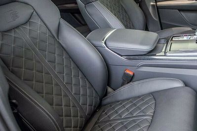 Audi Q7 50 TDI quattro S Line