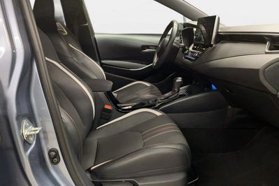 Toyota Corolla 1.8 Hybrid