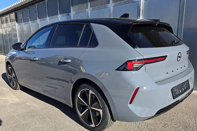 Opel Astra GS S&S eDTC 1.2 T mHEV