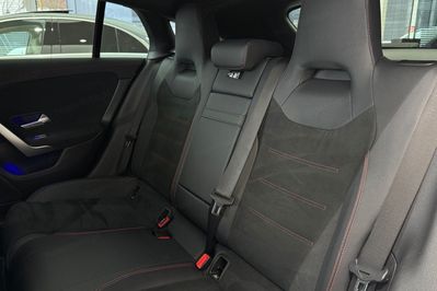 Mercedes CLA 200 mHEV AMG Line 7G-DCT