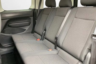 Volkswagen Caddy osobowy L1H1 DSG