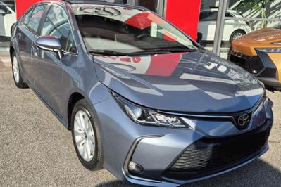 Toyota Corolla Comfort 1.5 benzyna