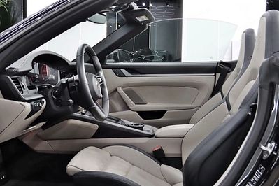 Porsche 911 Carrera Cabrio