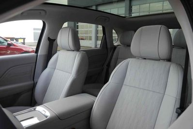 Leapmotor B10 Design Hybrid EV 18,8 kWh