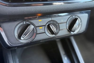 Skoda Kamiq 1.0 Tsi Essence