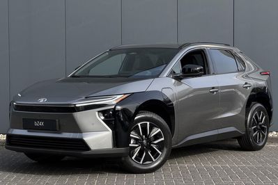 Toyota bZ4X Style EV AWD