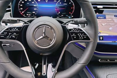 Mercedes E Klasa 220 d 4-Matic Avantgarde