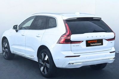 Volvo XC60 T6 Plug-In Hybrid AWD Ultra Bright aut