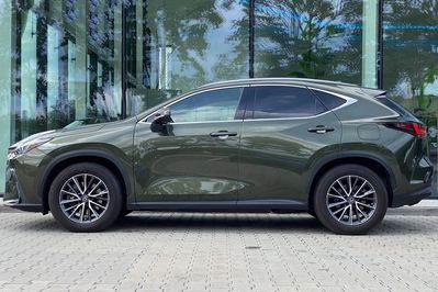Lexus NX 450h+ Prestige AWD