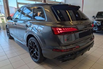 Audi Q7 TDI quattro S Line