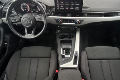 Audi A4 35 TFSI mHEV S tronic