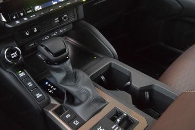 Toyota Land Cruiser Executive 2.8 Diesel