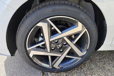 Hyundai i20 1.0 T-GDi Smart DCT