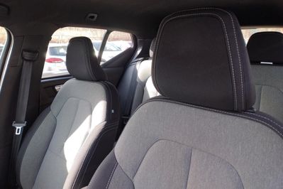 Volvo XC40 B3 Plus Dark