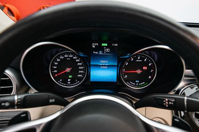 Mercedes Klasa C C 300 9G-TRONIC