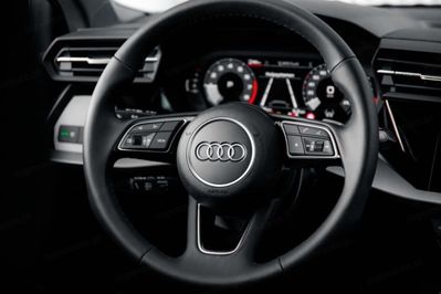 Audi A3 35 TFSI mHEV S tronic