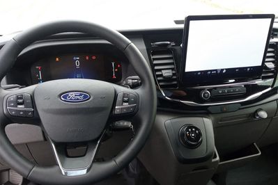 Ford Transit Kombi M1 350 L3H2 Trend A8