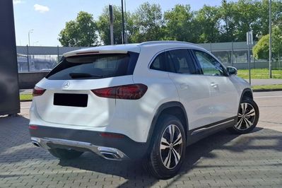 Mercedes GLA 220 4-Matic Progressive