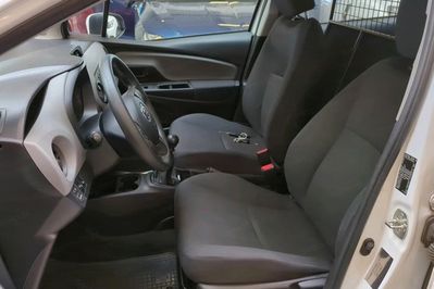 Toyota Yaris 1.5 Active
