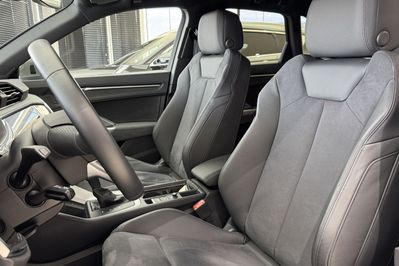 Audi Q3 35 TFSI mHEV Advanced S tronic