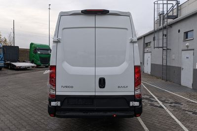 Iveco Daily 35S18 HI-MATIC 16m3 L4h2