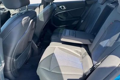 BMW Seria 2 Gran Coupe 220d xDrive M Sport