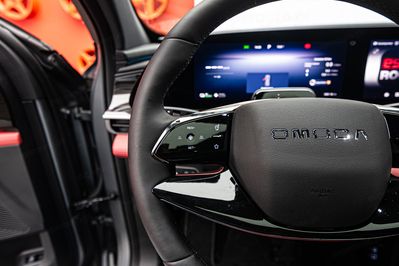 Omoda 9 1.5 Super Hybrid Exclusive AWD