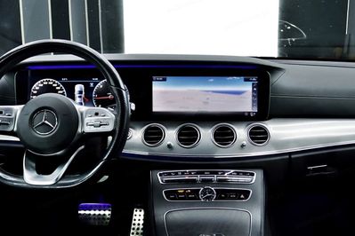 Mercedes E Klasa E 220 d 4-Matic AMG/Avantgarde