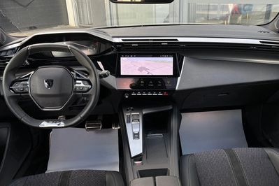 Peugeot 308 1.2 mHEV GT