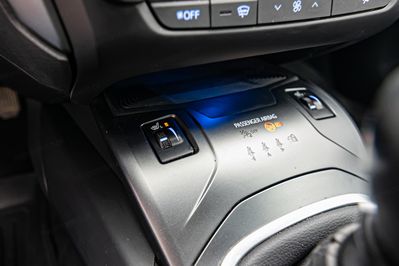 Toyota Avensis 2.0 D-4D Premium