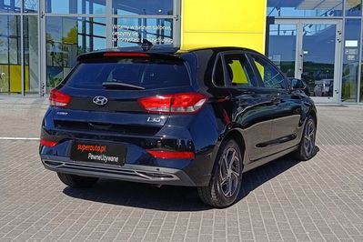 Hyundai i30 1.5 T-GDI 48V Smart DCT