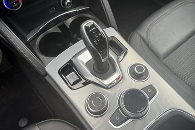 Alfa Romeo Stelvio 2.0 Turbo Sprint Q4