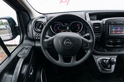 Opel Vivaro Kombi L2H1