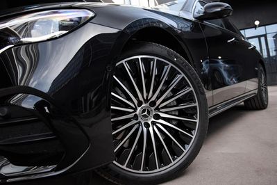 Mercedes Klasa E 220 d 4-Matic AMG