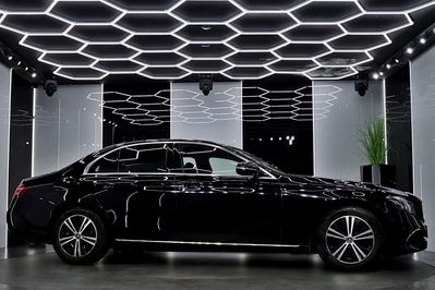 Mercedes Klasa E 220 d 4-Matic 9G-TRONIC